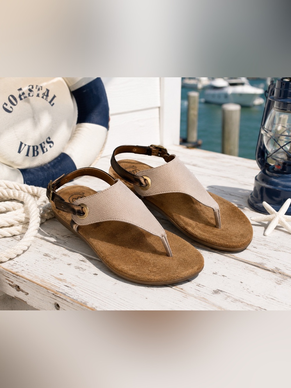 White Mountain London Taupe Thong Sandals Women’s 9.5 NWOB